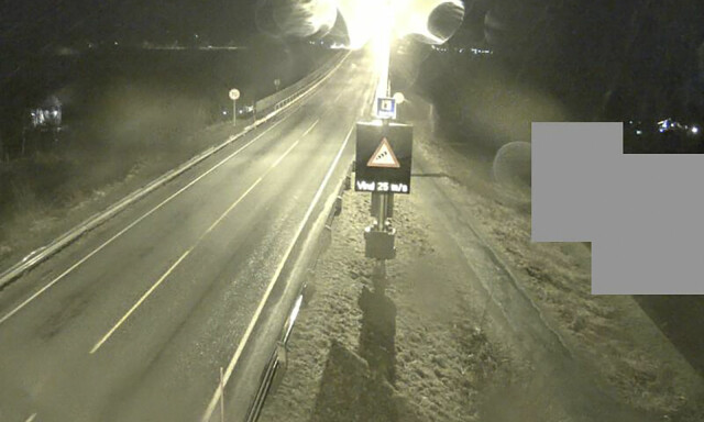 Storm i nord: Fly- og fergeavganger innstilles